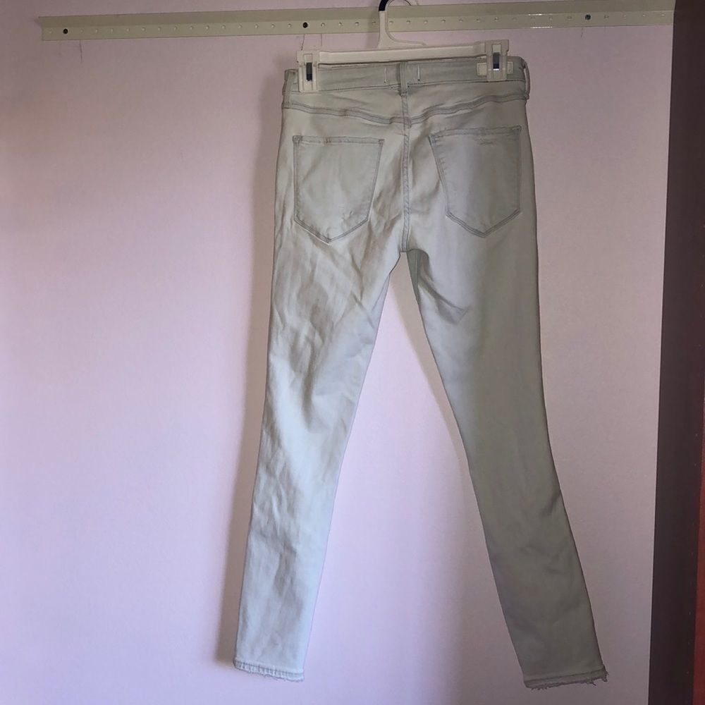 abercrombie and Fitch Jeans - Picture 4 of 9